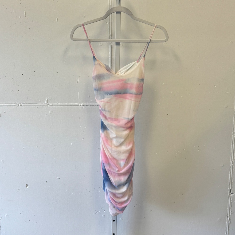 NWT Windsor Pink Blue Watercolor Ruched Mesh Bodycon Mini Dress Cutout Back Sm‎
